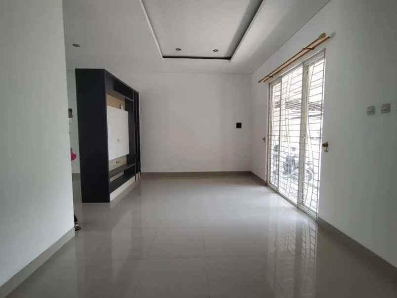 rumah fast respon wa 0813 9127