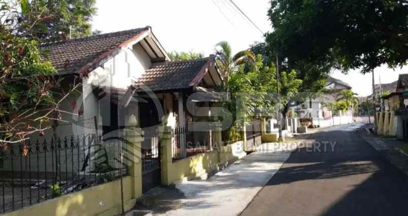 rumah fast respon wa 0813 9127