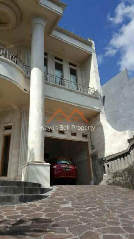 rumah jalan gatot subroto