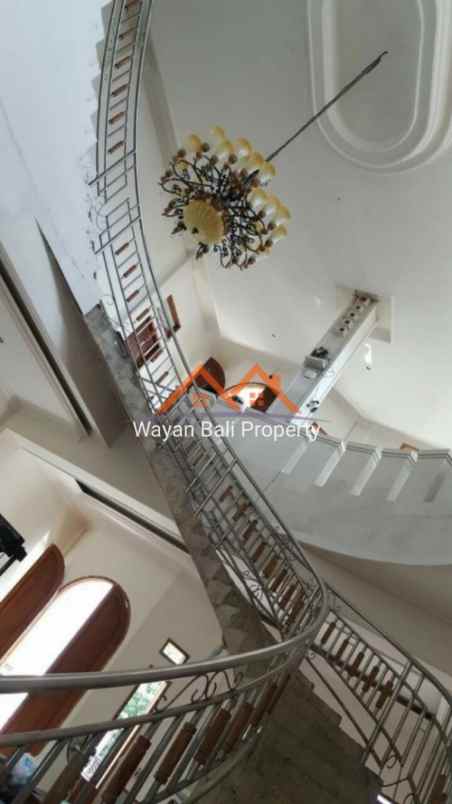 rumah jalan gatot subroto