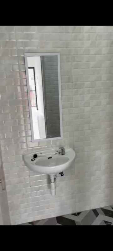 rumah jalan hs ronggowaluyo