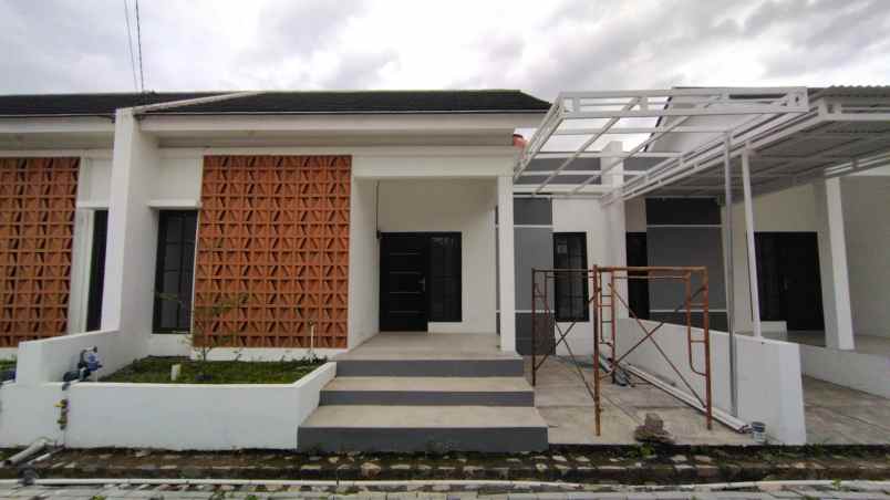 rumah jl cibojong cikoneng