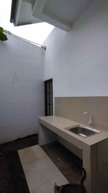 rumah jl cibojong cikoneng