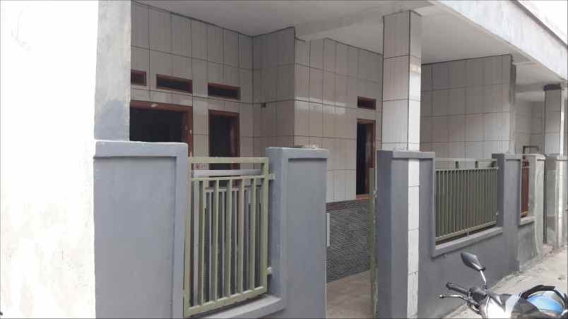 rumah jl gaga semanan rt 001 rw 03