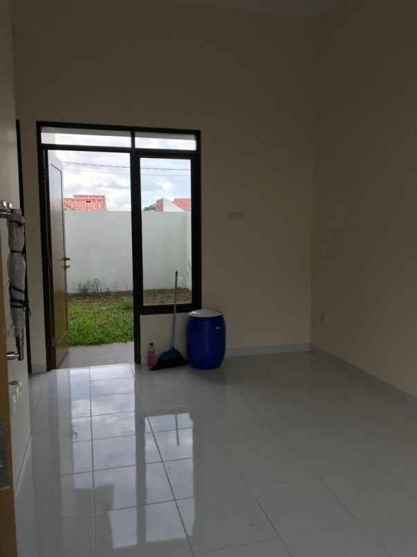 rumah jl pangeran shake cimahpar