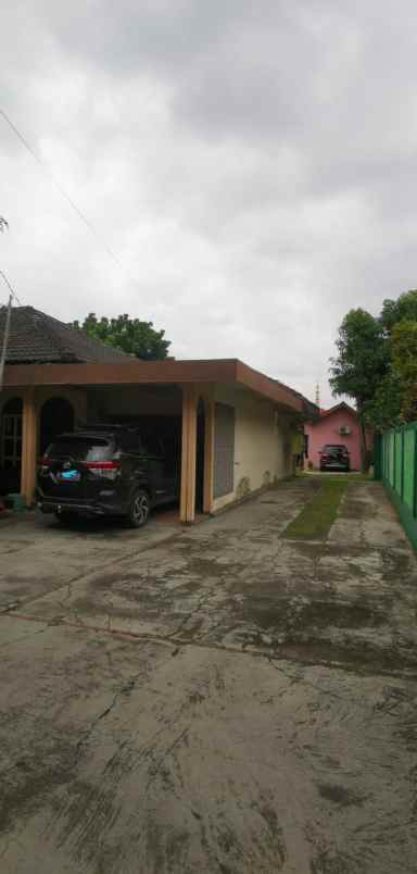 rumah jl raya duri kosambi