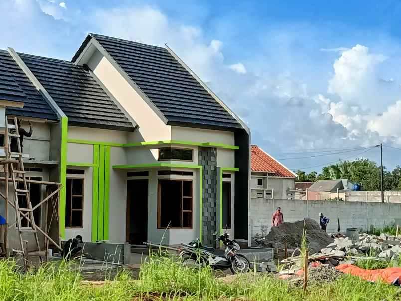 rumah jl raya susukan citayam