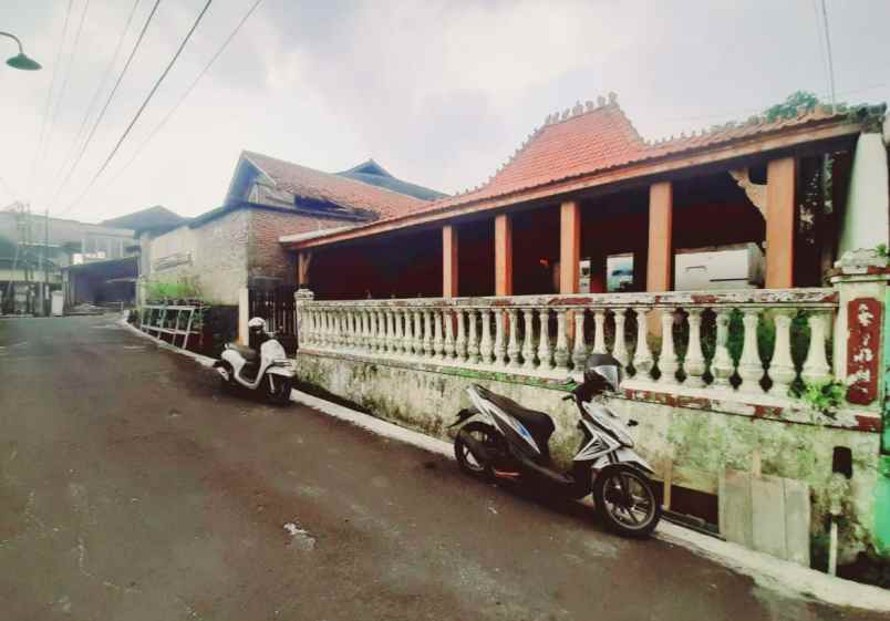 rumah joglo manyaran semarang barat