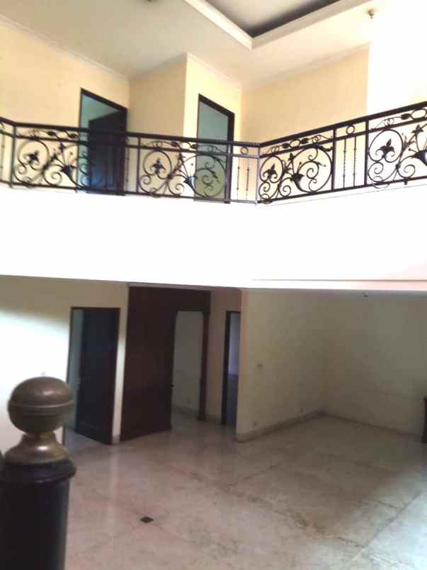 rumah kebayoran baru