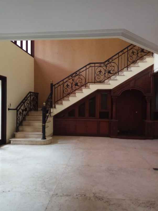 rumah kebayoran baru