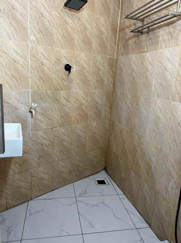 rumah komplek grand permata