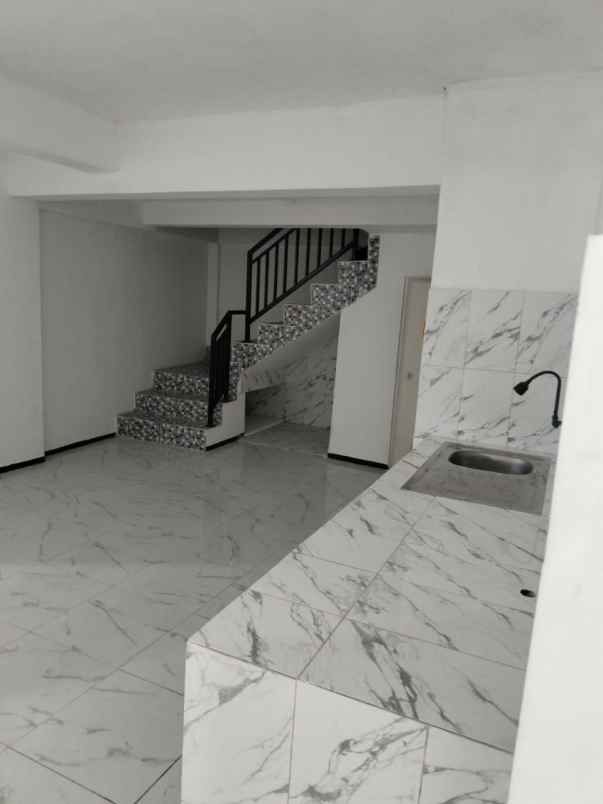 rumah kost rungkut mejoyo selatan strategis