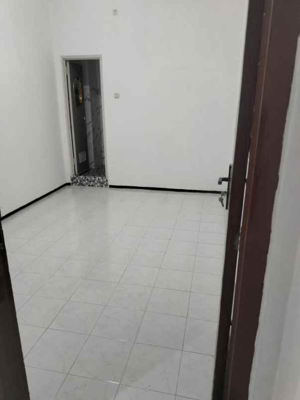 rumah kost rungkut mejoyo selatan strategis