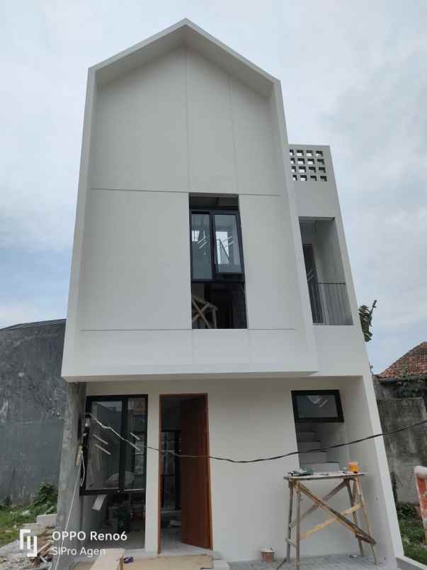 rumah lokasi nempel lebak bulus