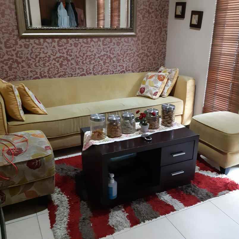 rumah menteng dalam jakarta selatan