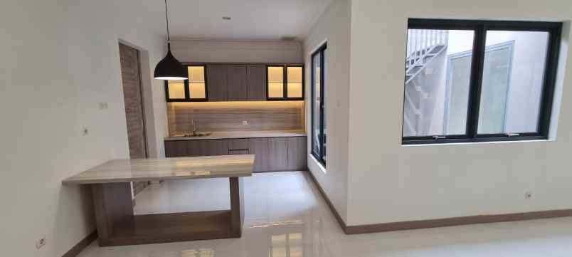 rumah mewah barudi komplek cipinang elok jakarta timur
