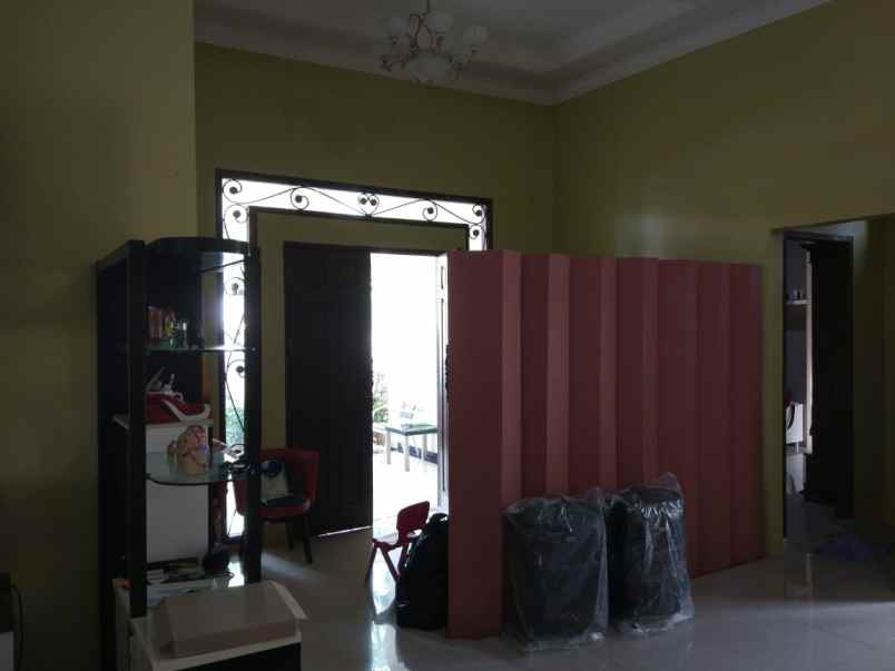 rumah mewah dan megah strategis di jagakarsa jaksel