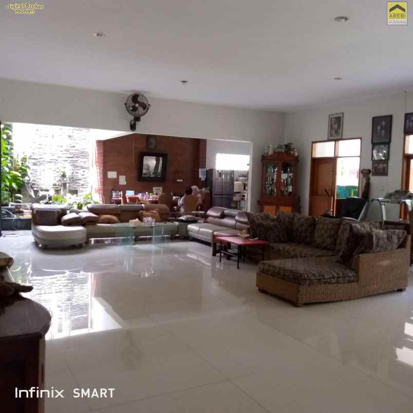 rumah mewah di cibabat cimahi utara kota cimahi