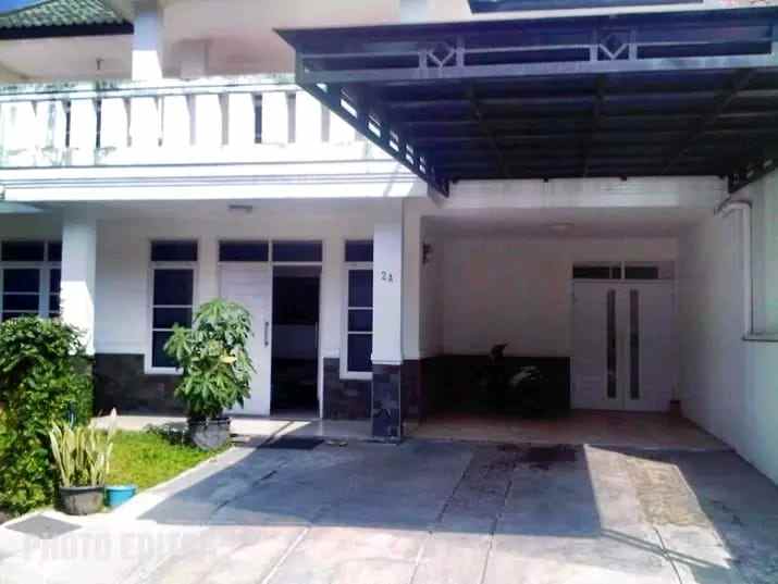 rumah mewah kawaluyaam buah batu bandung