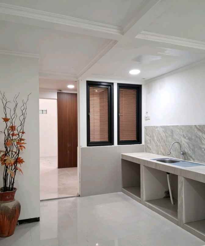 rumah mewah lamper semarang selatan