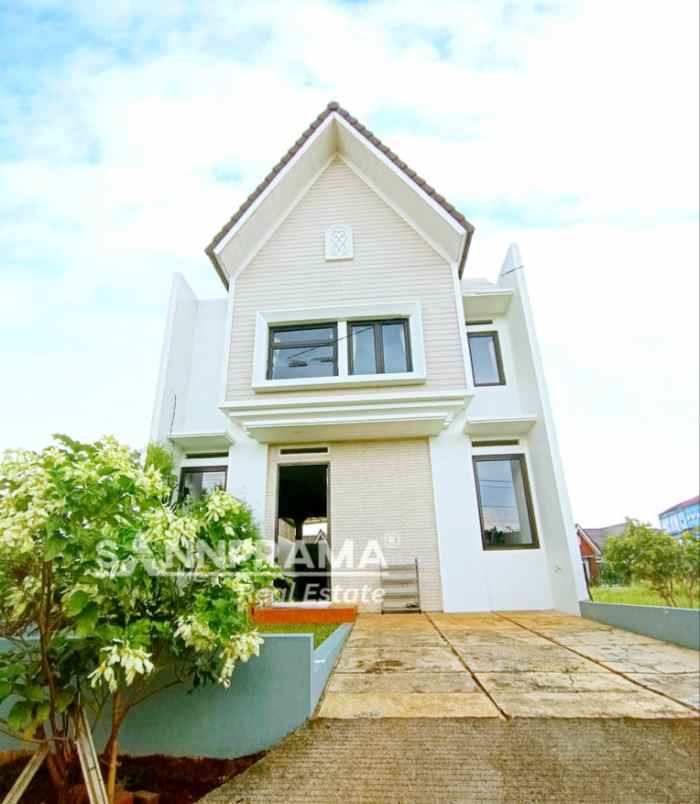 rumah mezanine cantik di komplek bojonggede bogor