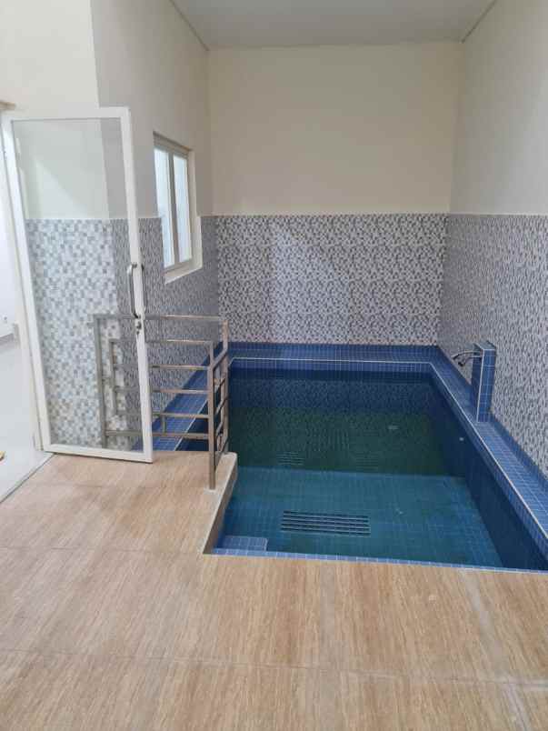 rumah modern dan mewah siap huni di pesanggrahan batu