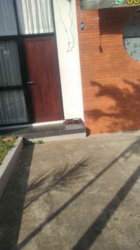 rumah modern minimalis lokasi buring kedungkandang