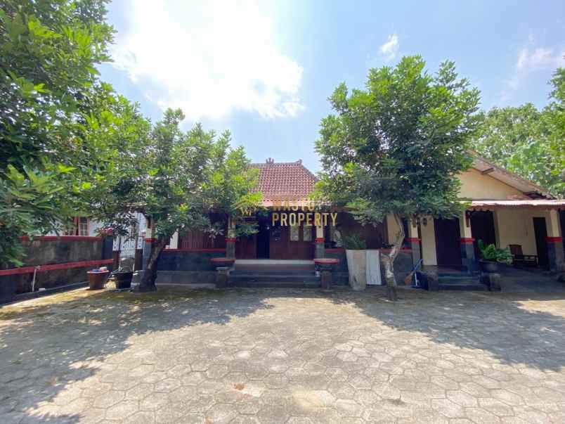 rumah murah dijual full perabot tanah luas di kalasan