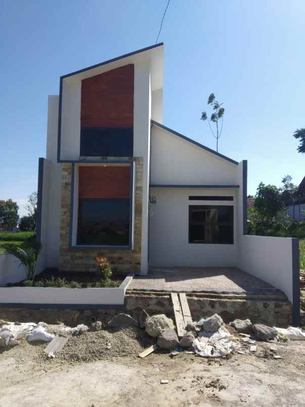 rumah murah rasa villa