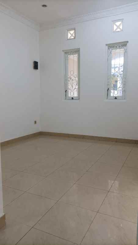 rumah poris sudah renov tangerang kota