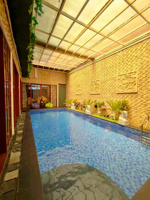 rumah second dalam komplek permata hijau jaksel