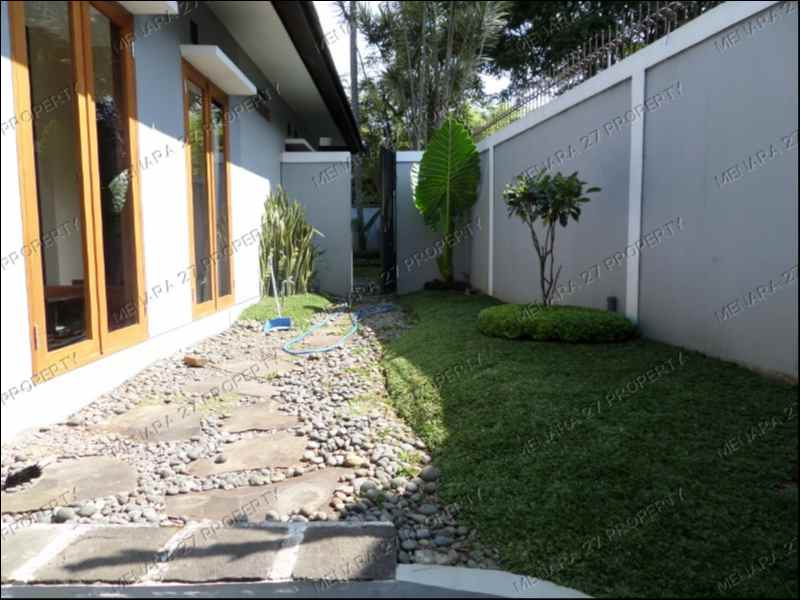 rumah sersan bajuri setiabudi