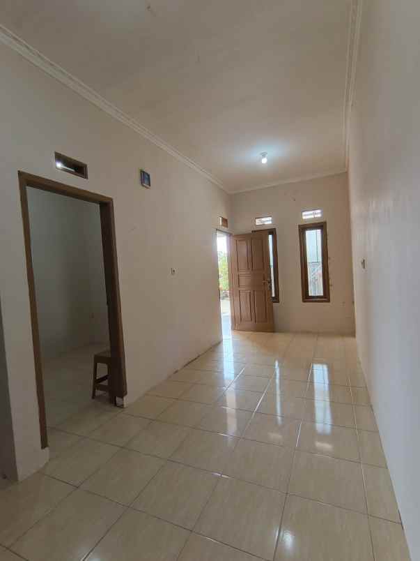rumah siap huni dalam komplek griya bandung indah