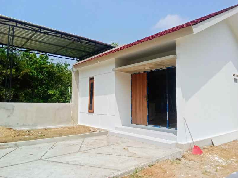 rumah siap huni dikulon progo dekat bandara yogyakarta