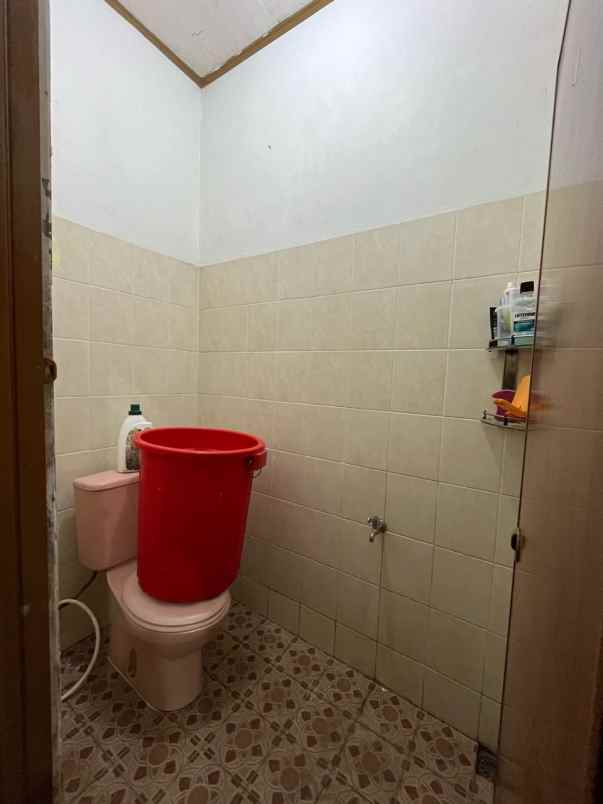 rumah strategis di tengah kota depok jl toleiskandar