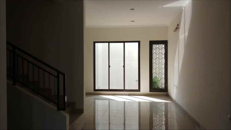 rumah summarecon gede bage