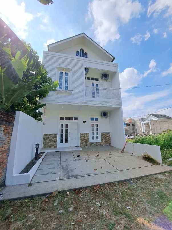 rumah tanpa dp siap huni strategis di pd melati bekasi