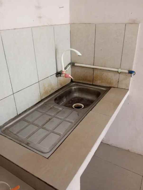 sewa rumah ciledug tidak banjir