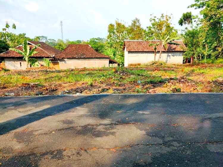 tanah hook super datar mojogedang karanganyar