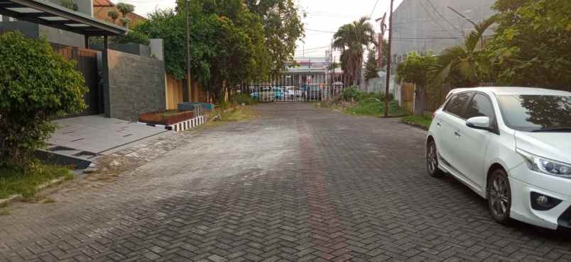 tanah jl manyar kartika barat