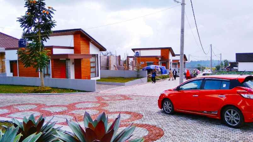 tanah jl mesjid nagrak no 611