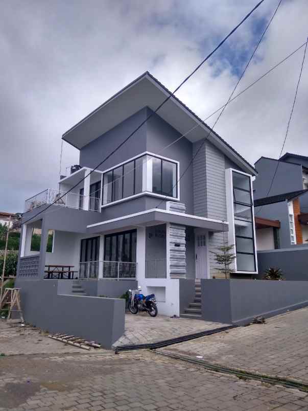 tanah jl mesjid nagrak no 611