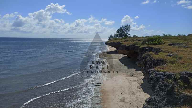 tanah pantai puru kambera