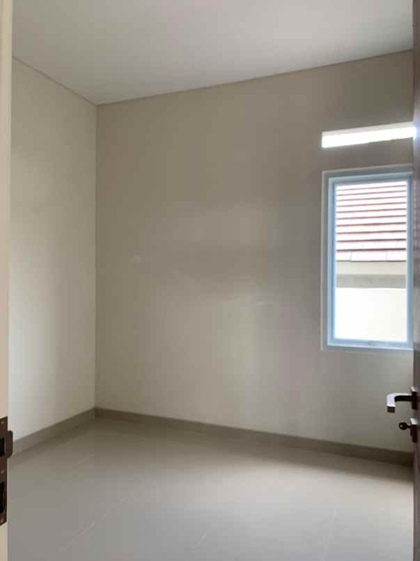 villa kayana 3 kalisuren tajurhalang