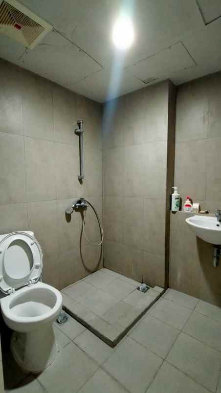 apartemen cornell lantai 27 fully furnished