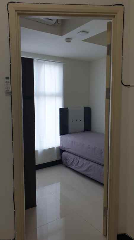 apartment amor pakuwon city lantai 17 view city
