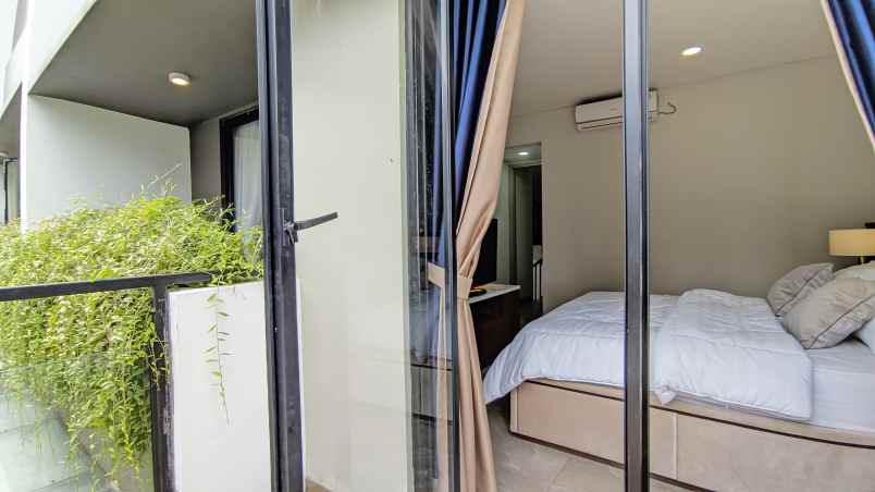 astelia bintaro tangerang selatan