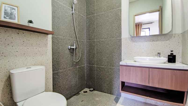 astelia bintaro tangerang selatan