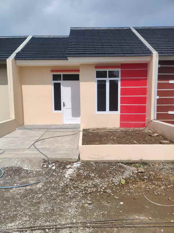 cluster arroyan home karawang