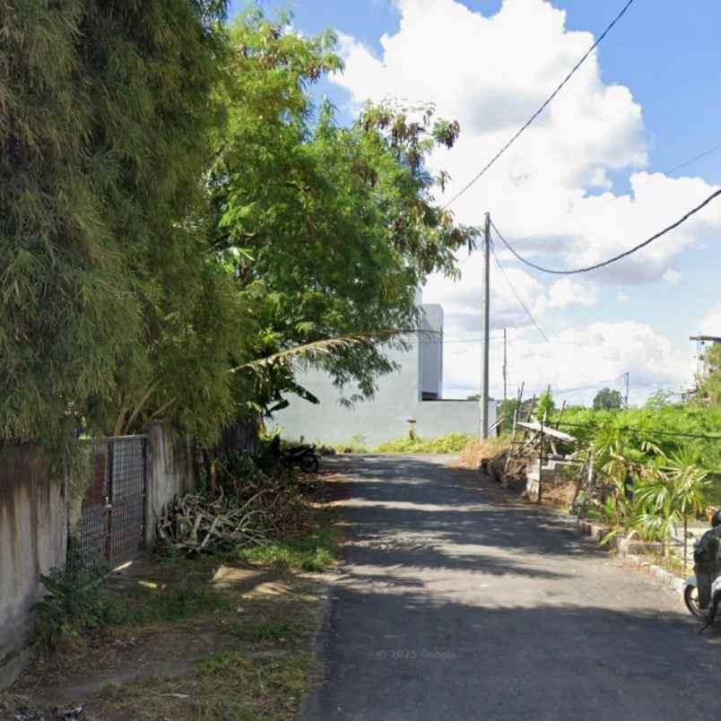 dijual 3 are jl tumbak bayuh pererenan mengwi badung